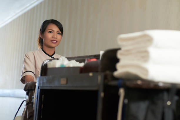  ابحث عن عاملة منزلية