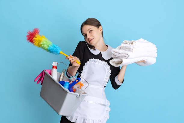 عاملات منازل بالشهر في صحار