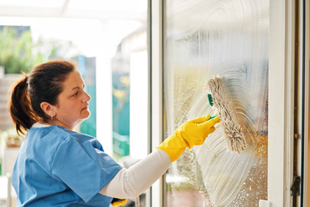 عاملات منازل بالشهر في نزوى 