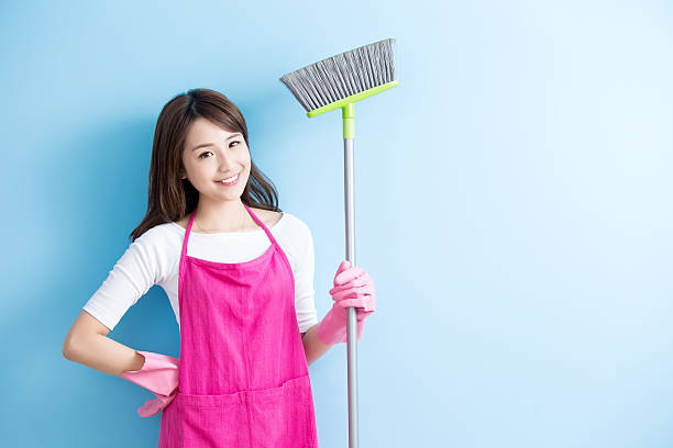 عاملات منازل مسقط