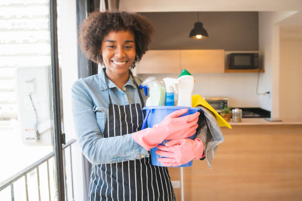 مكتب خادمات بالشهر مسقط 2026 عاملات منازل بالشهر في صحار