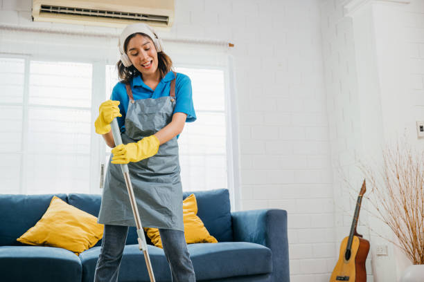 عاملات منازل بالشهر في صحار