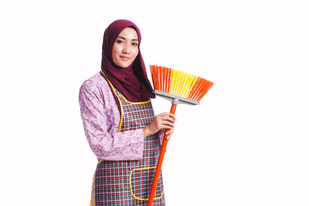 نقل كفالة عاملة منزلية سلطنة عمان 