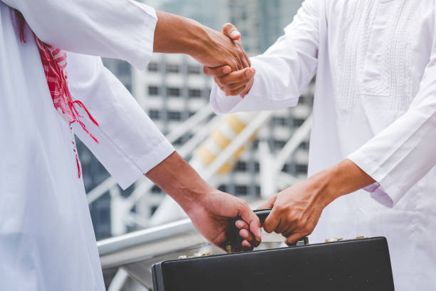 نقل كفالة عامل سلطنة عمان