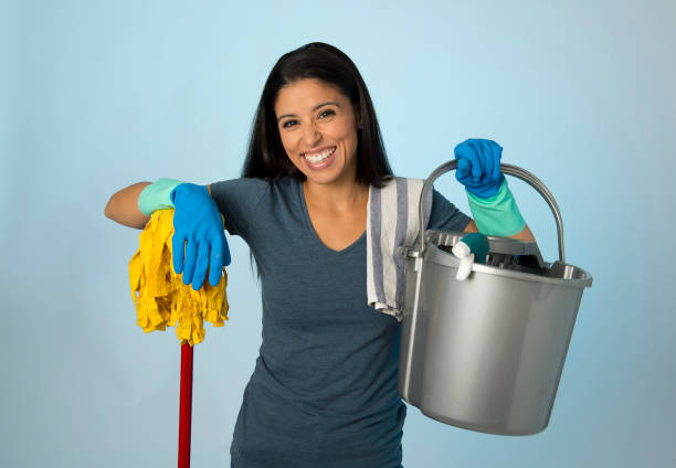 عاملات منازل بالشهر في نزوى