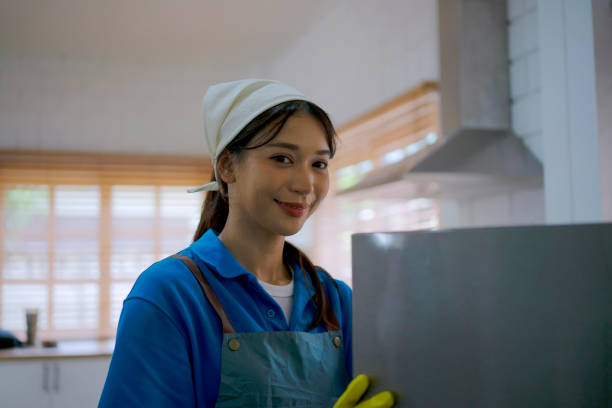 استقدام خدم عمان 2026